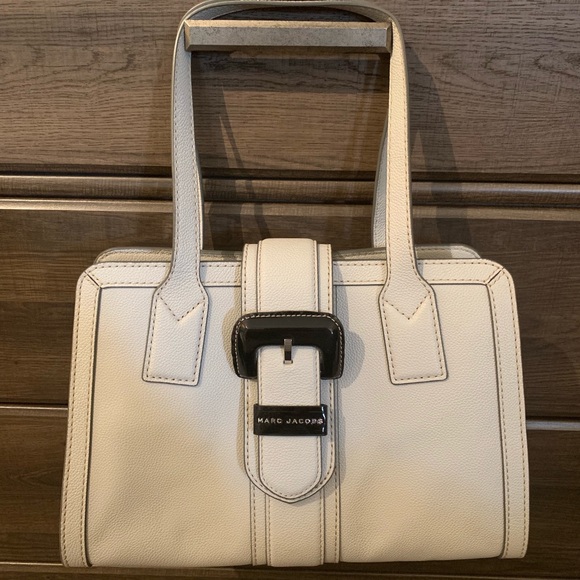 Marc Jacobs 💕authentic - Picture 2 of 7